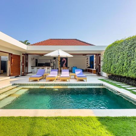 Villa Bugis Kayu Aya Seminyak Екстериор снимка
