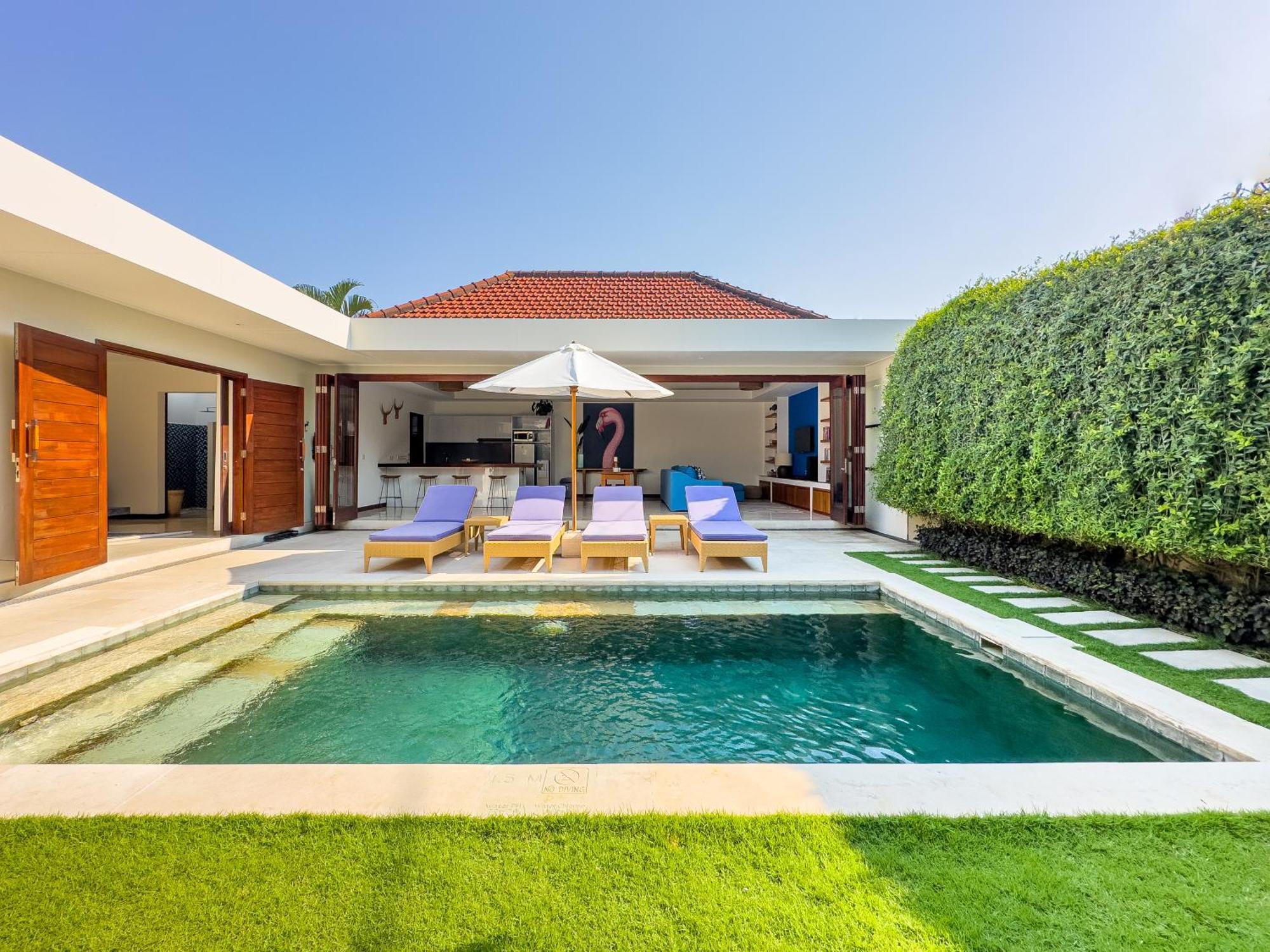 Villa Bugis Kayu Aya Seminyak Екстериор снимка