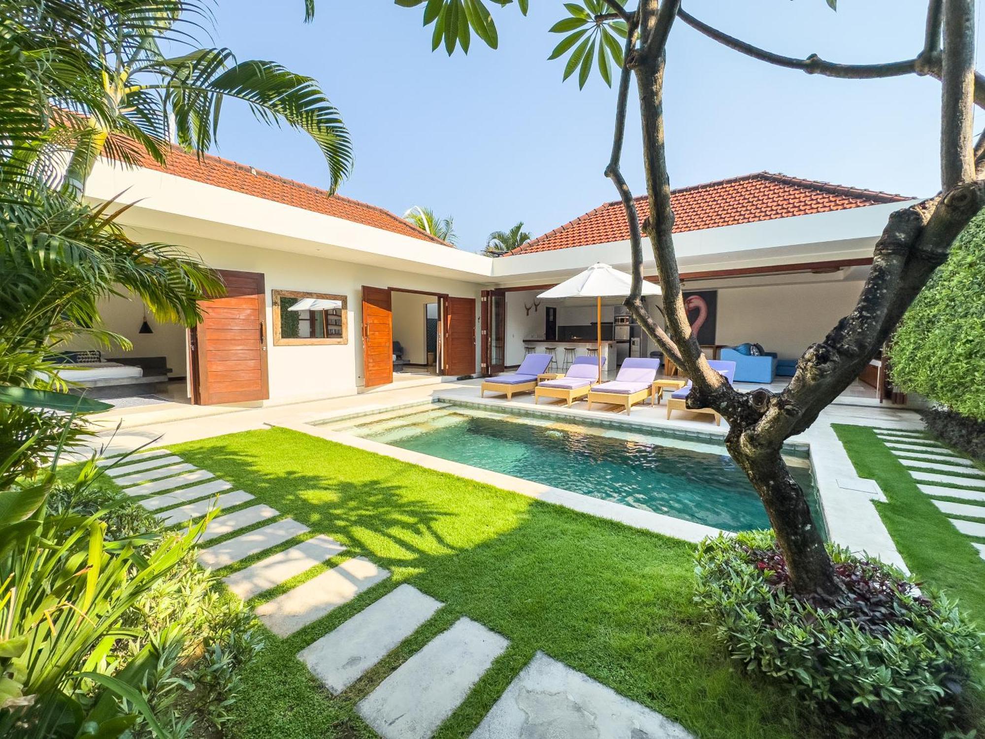 Villa Bugis Kayu Aya Seminyak Стая снимка