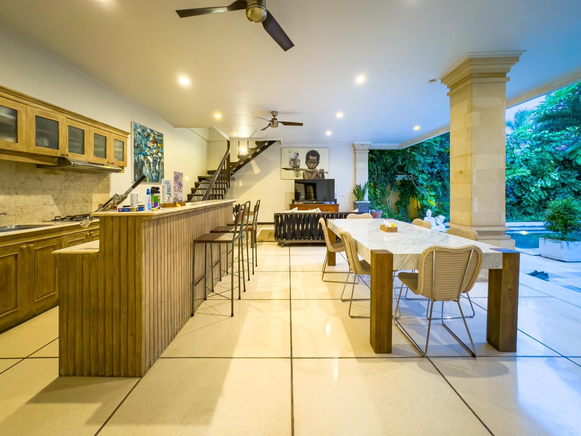 Villa Bugis Kayu Aya Seminyak Стая снимка