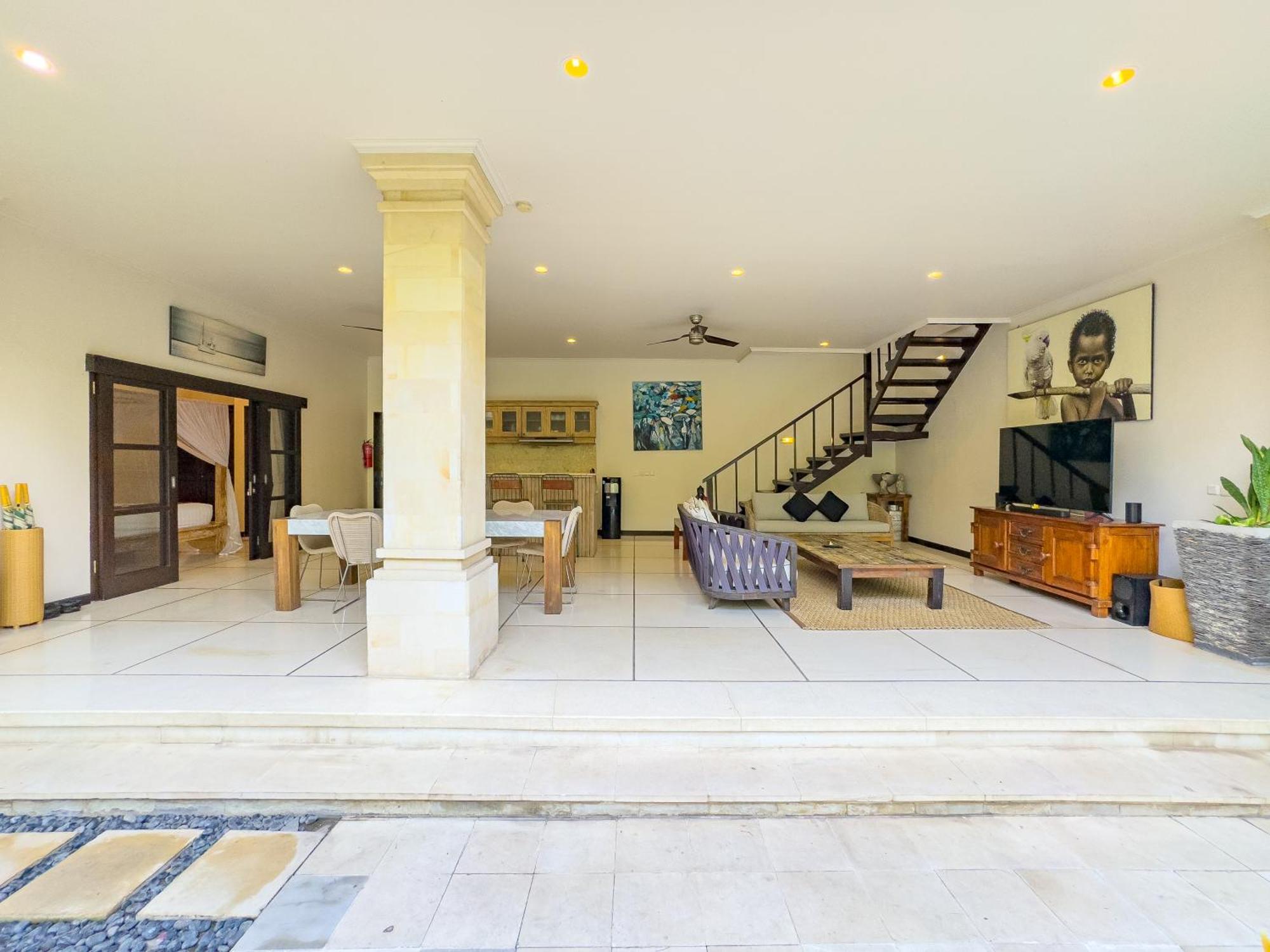 Villa Bugis Kayu Aya Seminyak Стая снимка