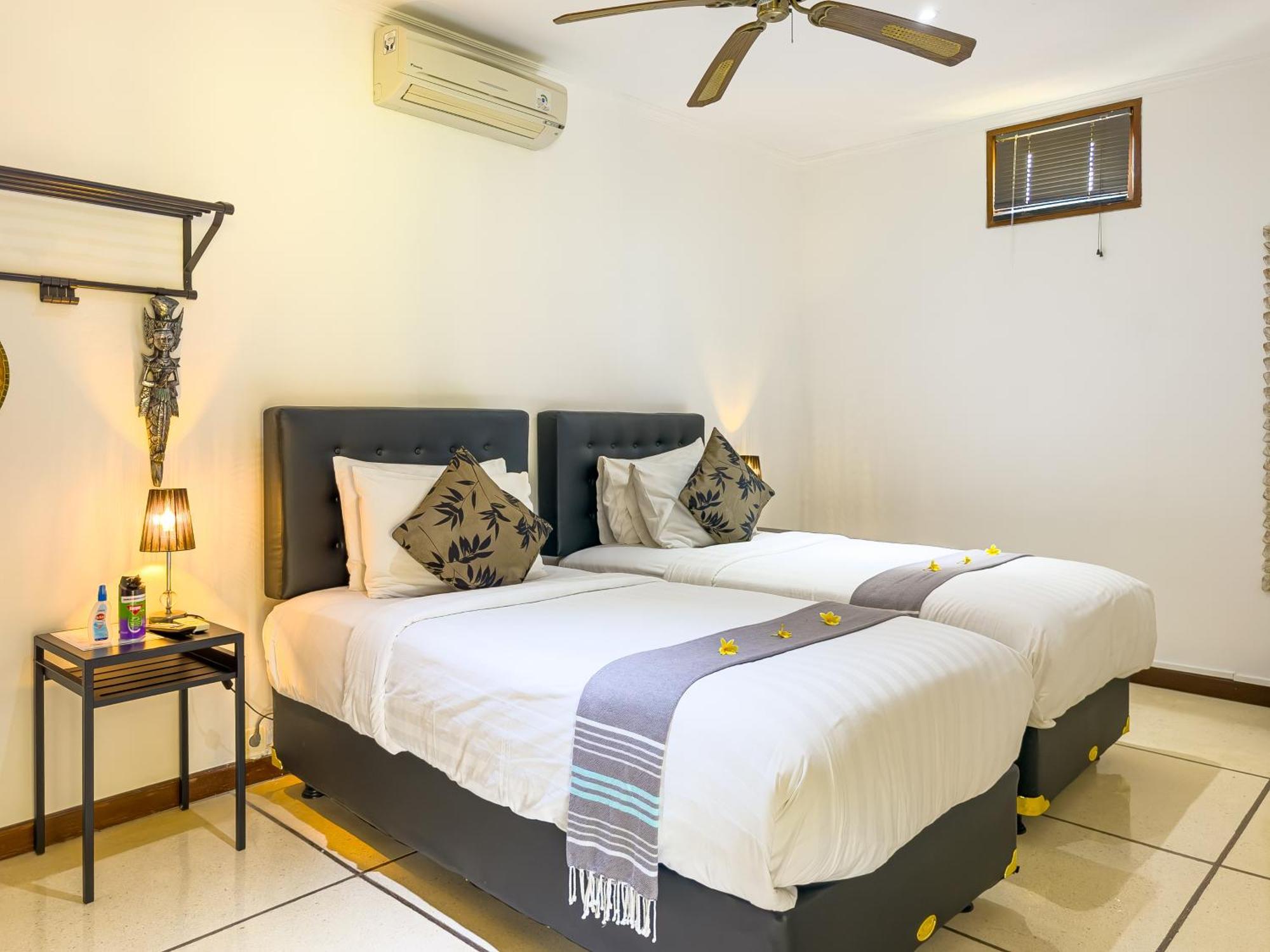 Villa Bugis Kayu Aya Seminyak Стая снимка