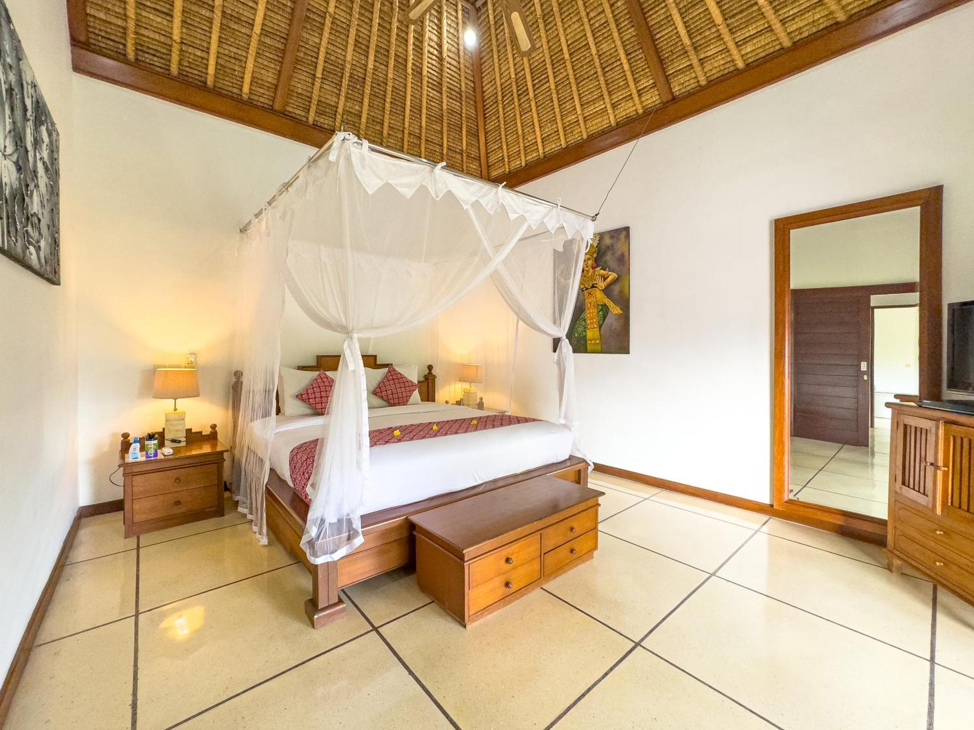 Villa Bugis Kayu Aya Seminyak Стая снимка