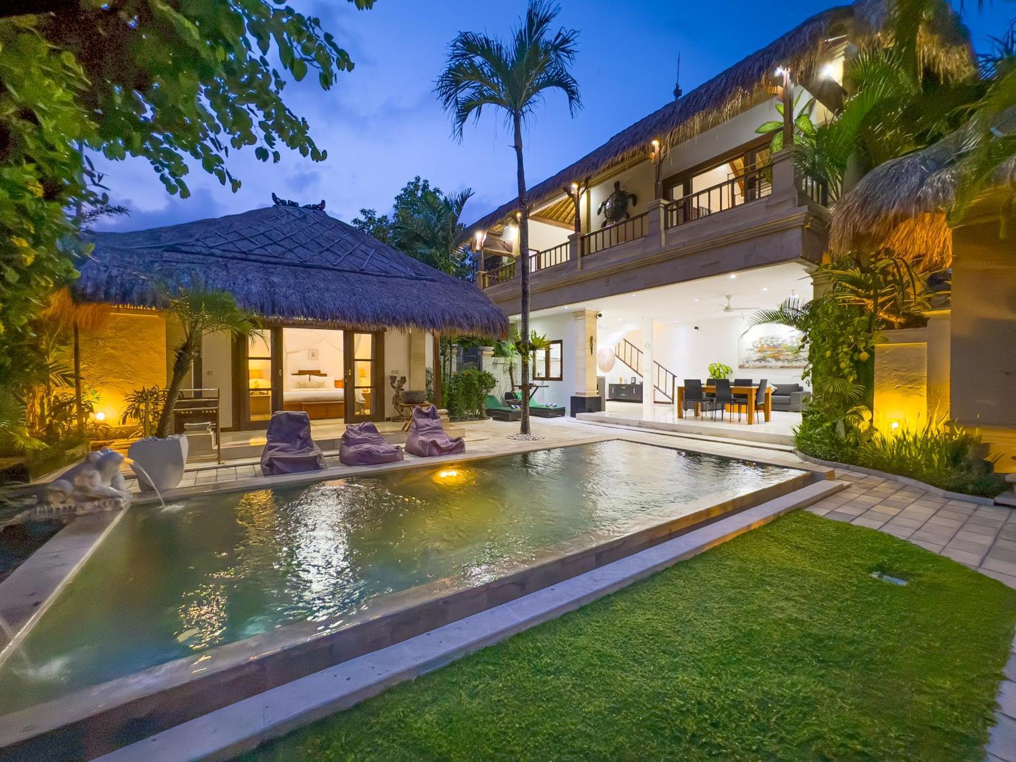 Villa Bugis Kayu Aya Seminyak Стая снимка
