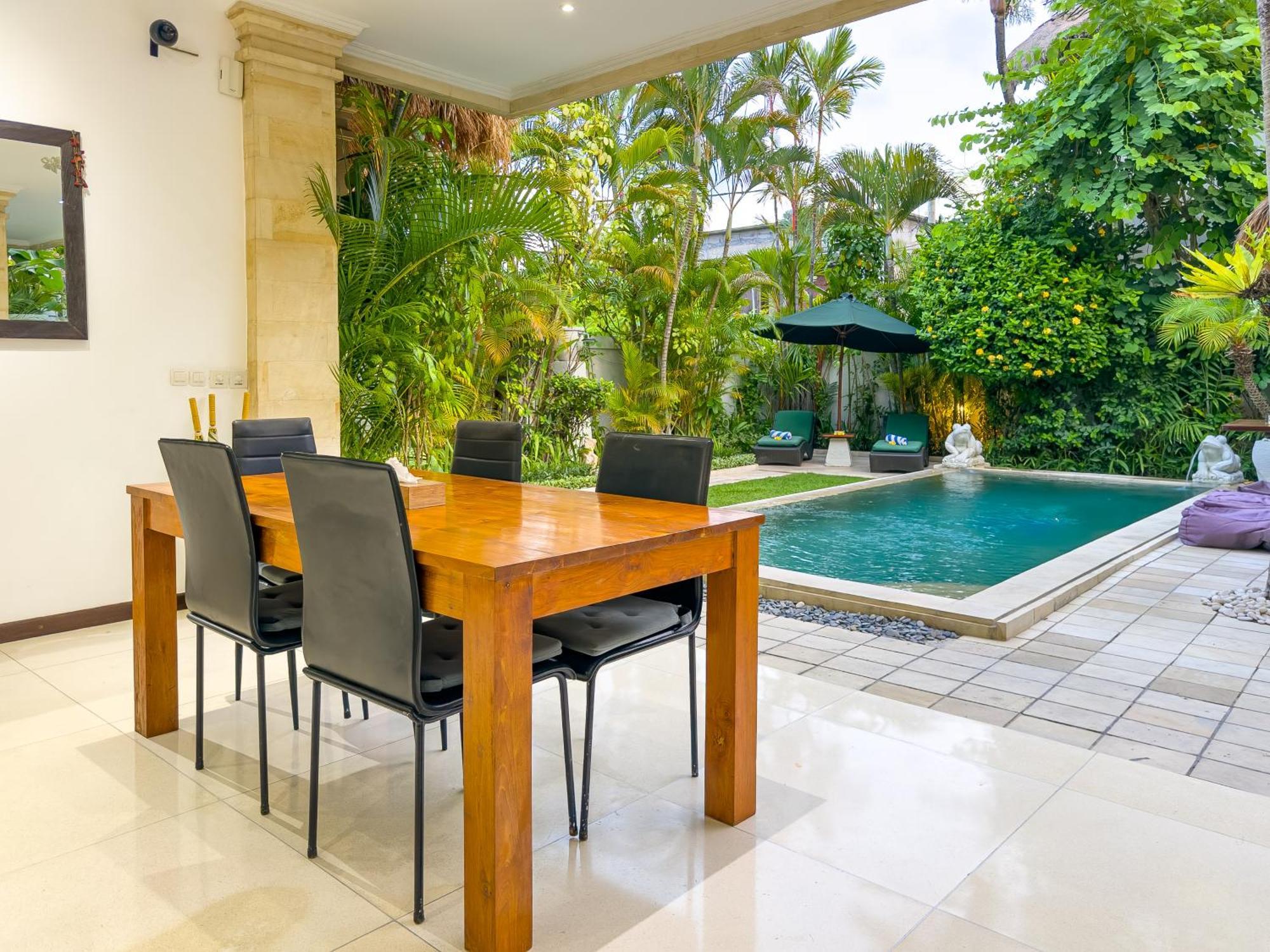 Villa Bugis Kayu Aya Seminyak Стая снимка