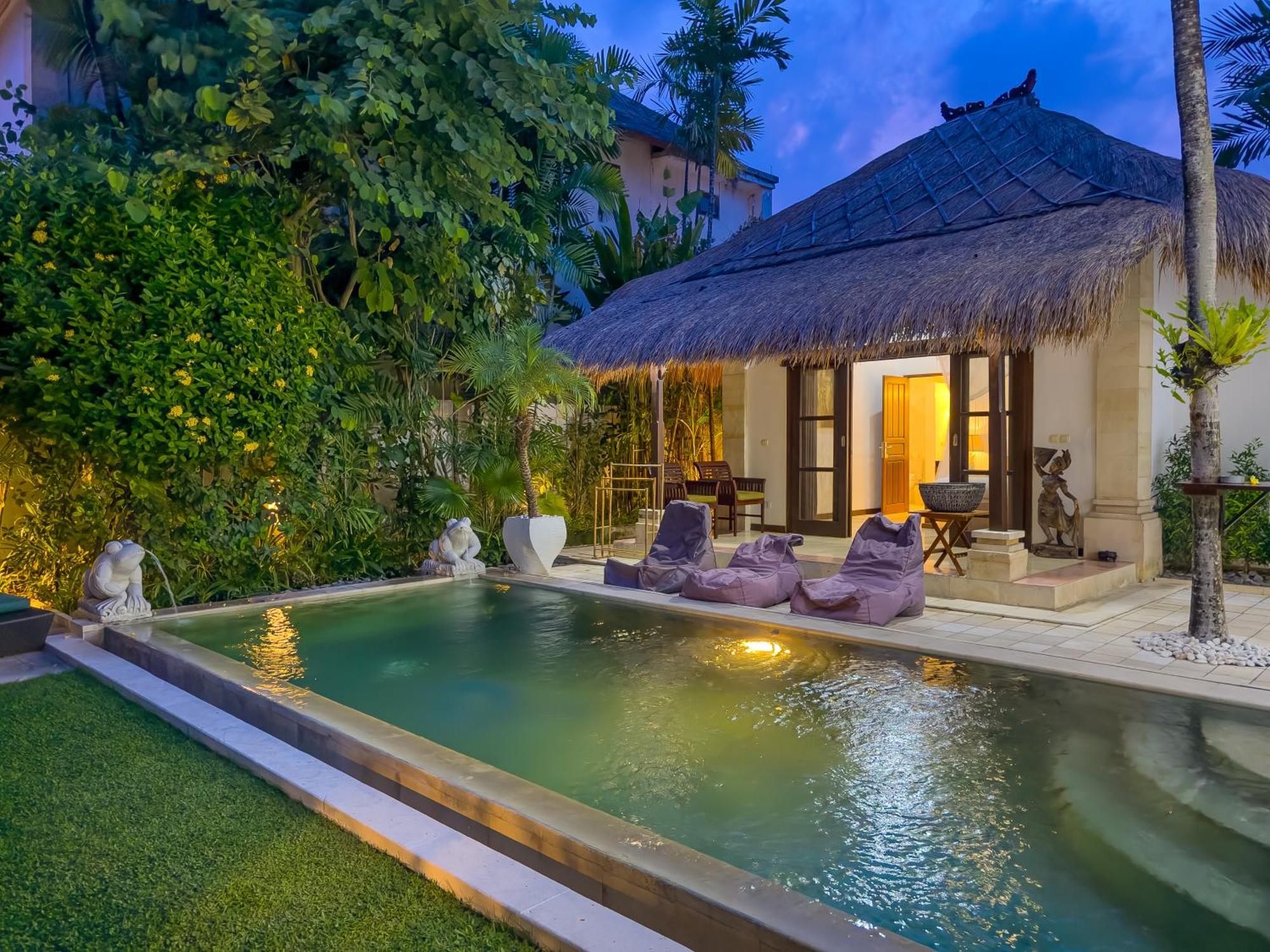 Villa Bugis Kayu Aya Seminyak Стая снимка