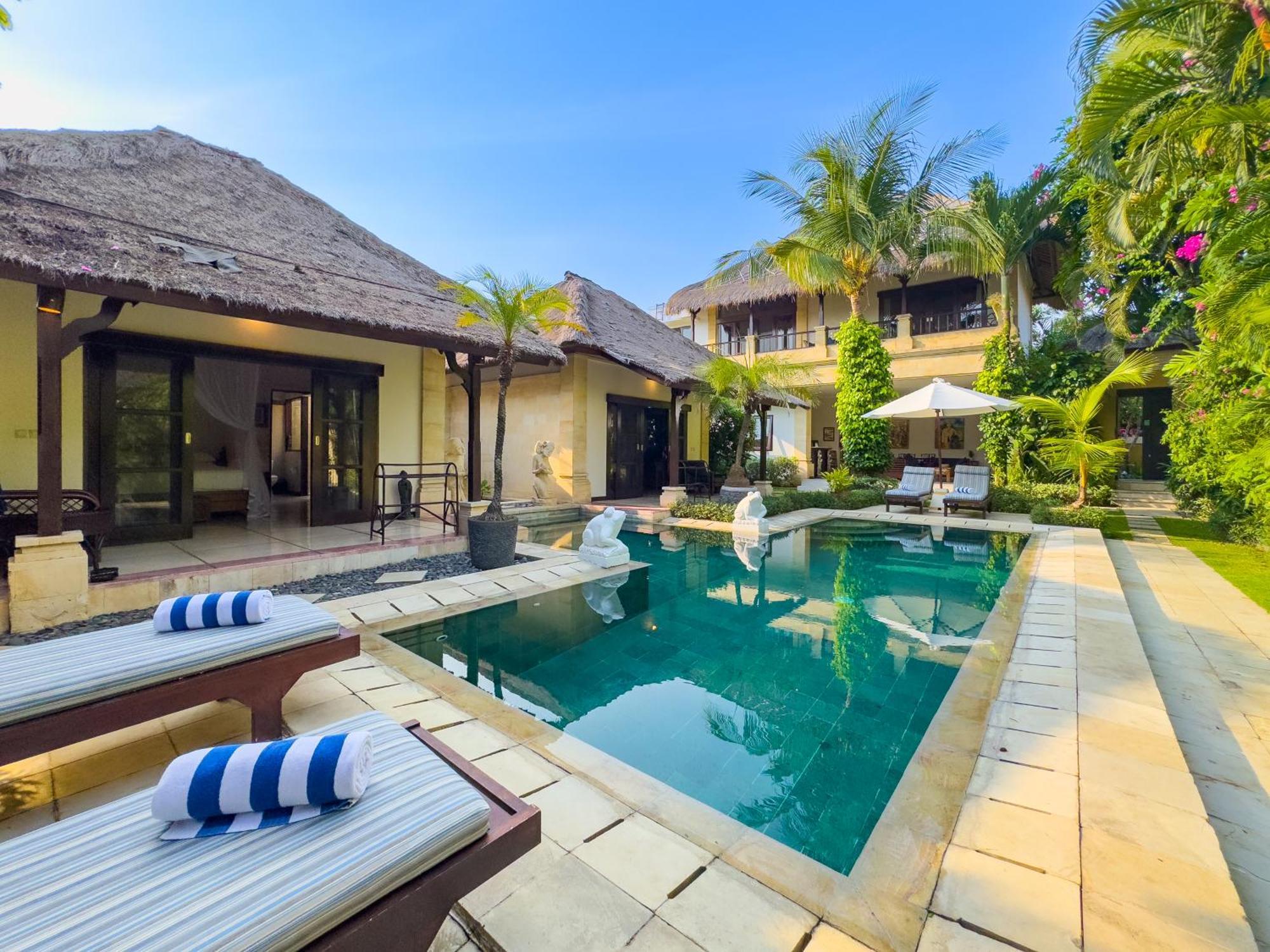 Villa Bugis Kayu Aya Seminyak Стая снимка