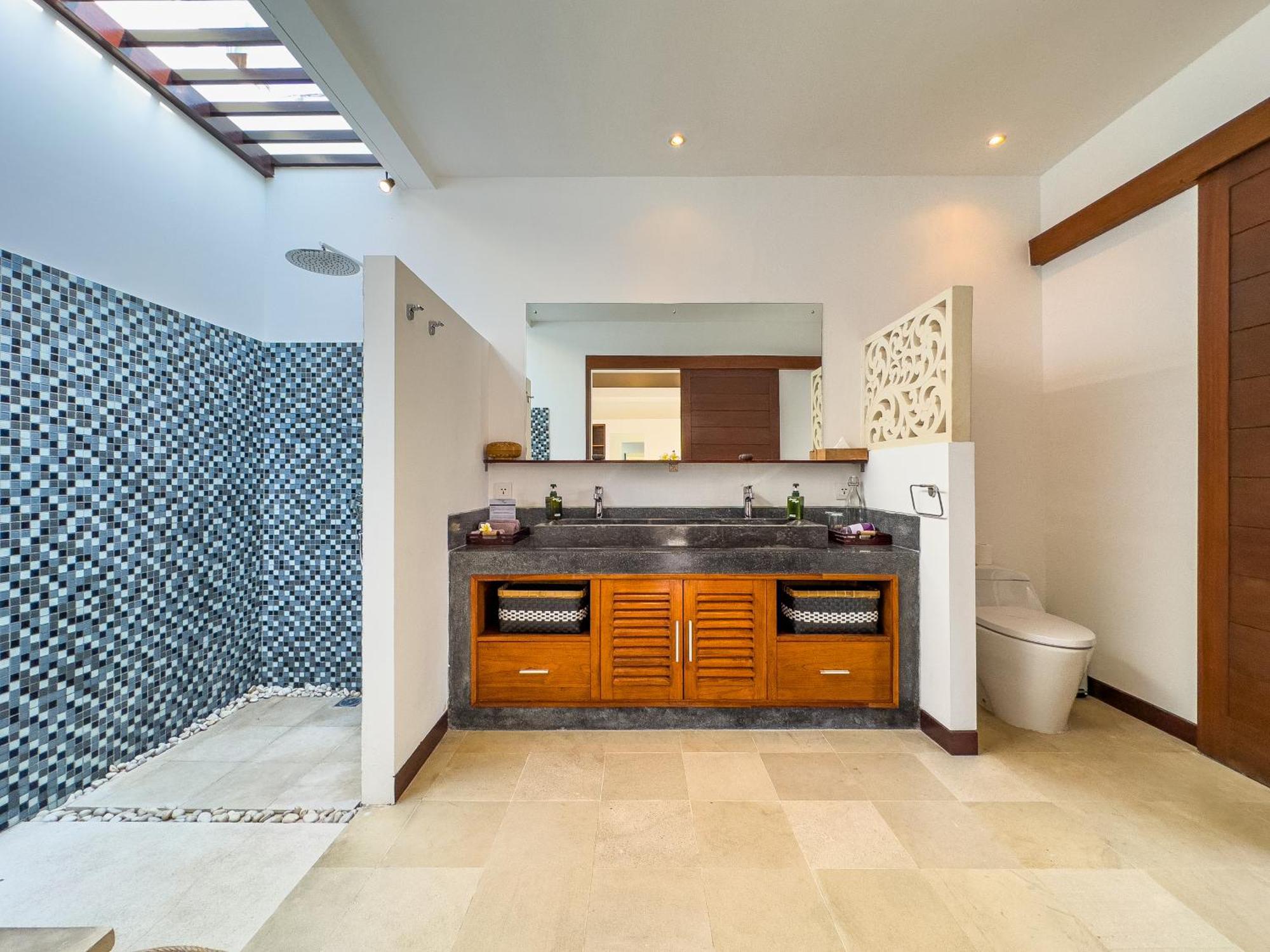 Villa Bugis Kayu Aya Seminyak Стая снимка