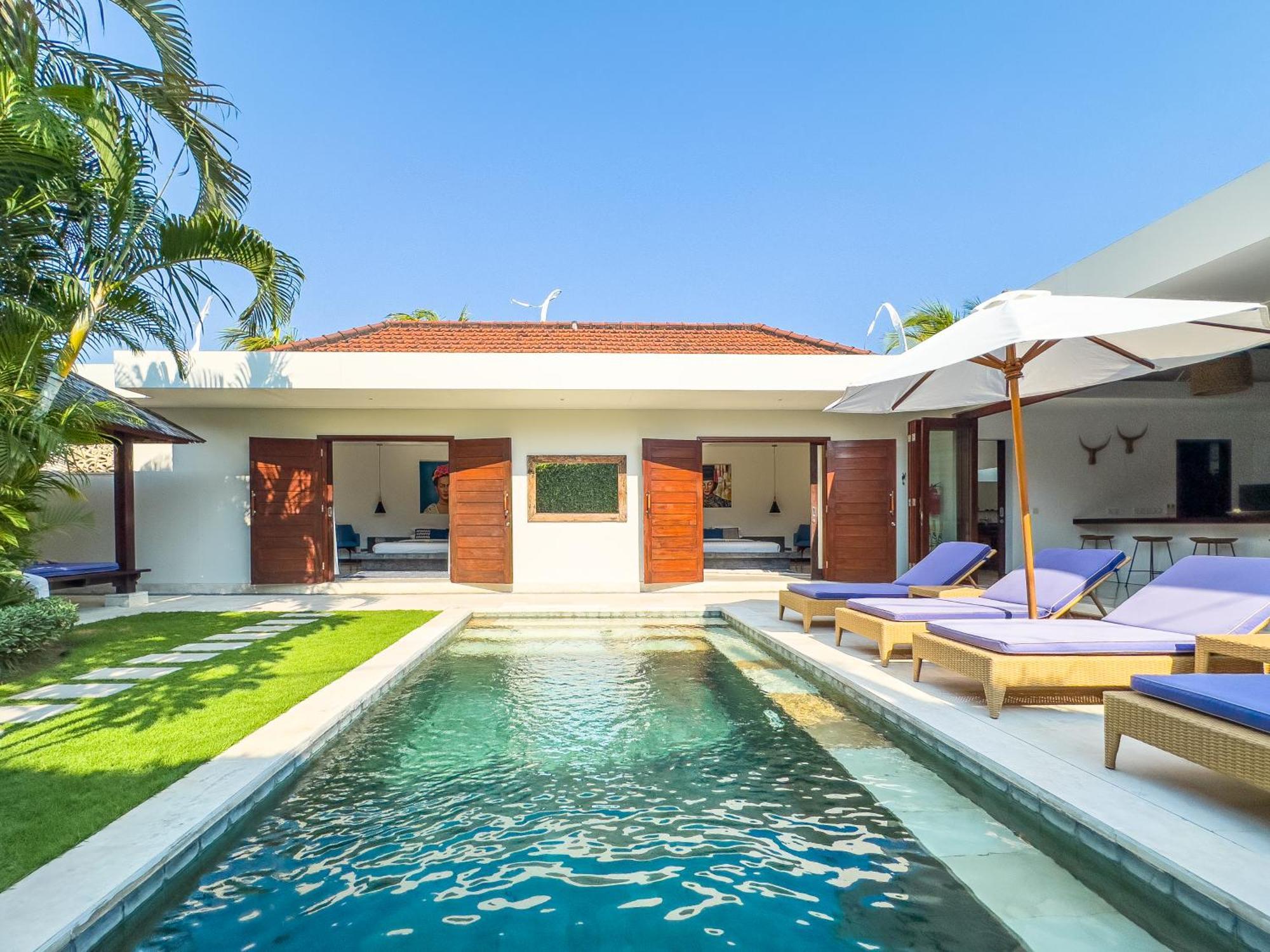Villa Bugis Kayu Aya Seminyak Стая снимка